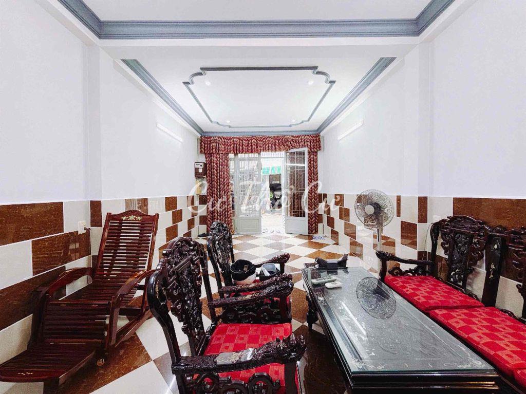NHÀ 2 MẶT TIỀN, HẺM XE HƠI, 2 TẦNG BTCT, CẠNH KHU NAM LONG