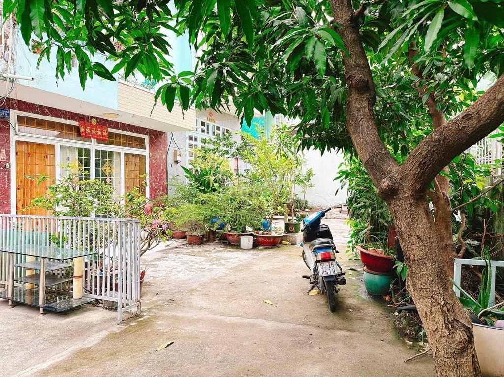 NHÀ 2 TẦNG KHÔNG GIAN XANH - DIỆN TÍCH 64.4M2 (4.6M X 14M) - SÂN  7M