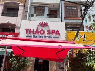 nhà nguyên căn 1 trệt,3 lầu mặt tiền đường Linh trung