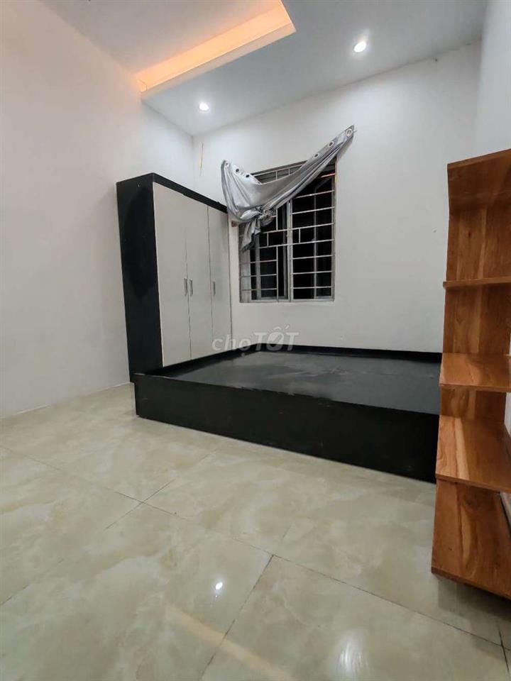 Chính chủ cho thuê phòng 169 Định Công Thượng 