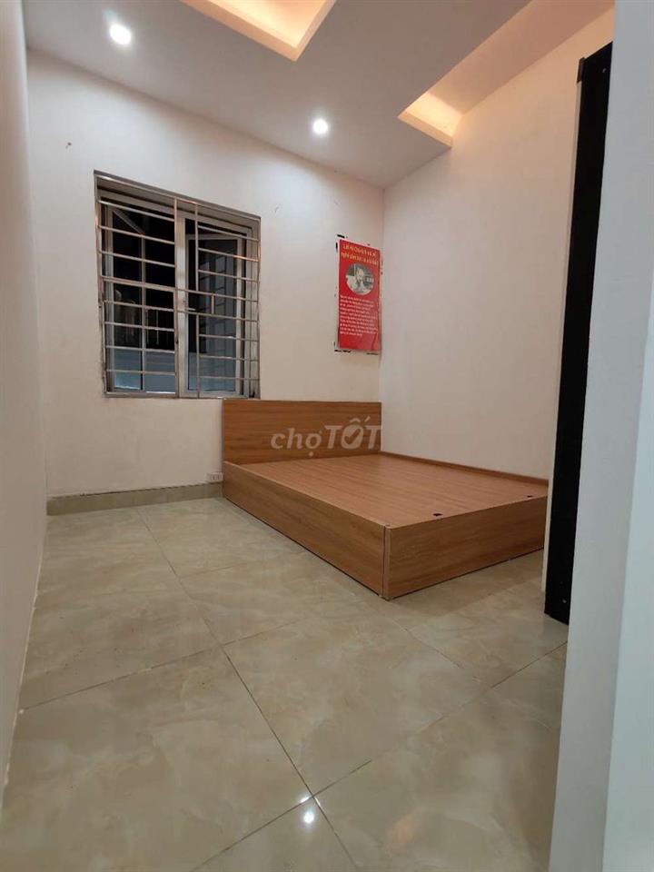 Chính chủ cho thuê phòng 169 Định Công Thượng 