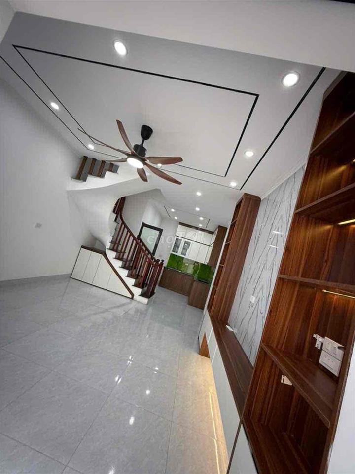 🏡 NHÀ 3 TẦNG MỚI XÂY – NHẬN NHÀ Ở NGAY! 🔥  ✨ Diện tích khoảng 40m² – m