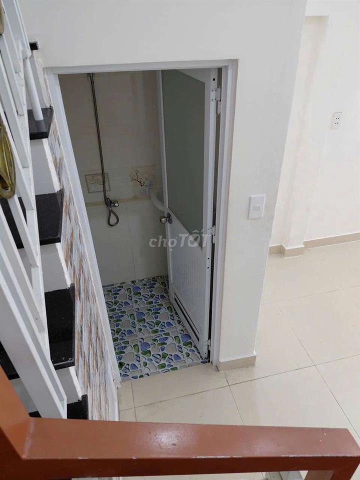 Nhà nguyên căn Quận 10