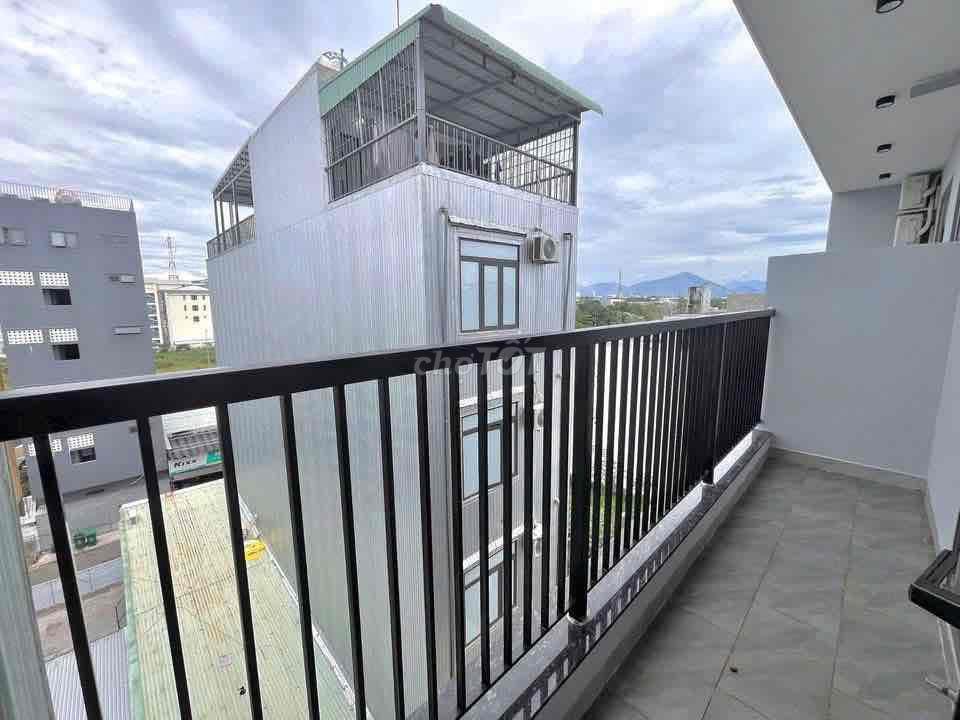 Cho thuê căn hộ 1 phòng ngủ mới ngay trung tâm Liên Chiểu