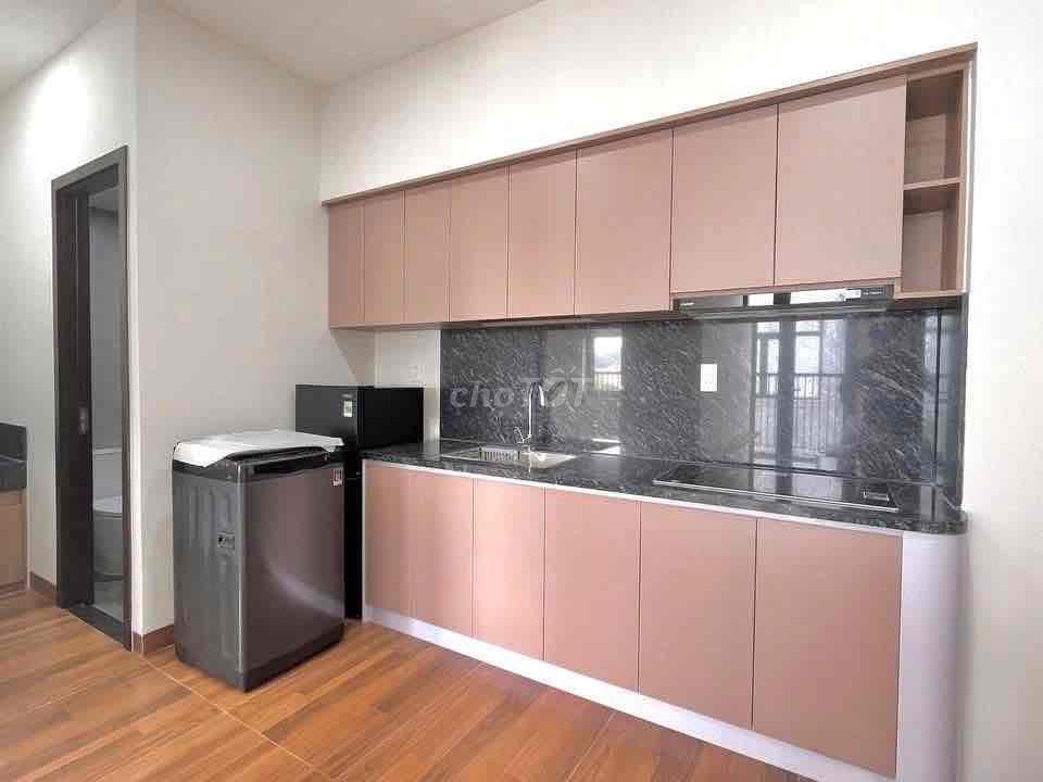 Cho thuê căn hộ 1 phòng ngủ mới ngay trung tâm Liên Chiểu