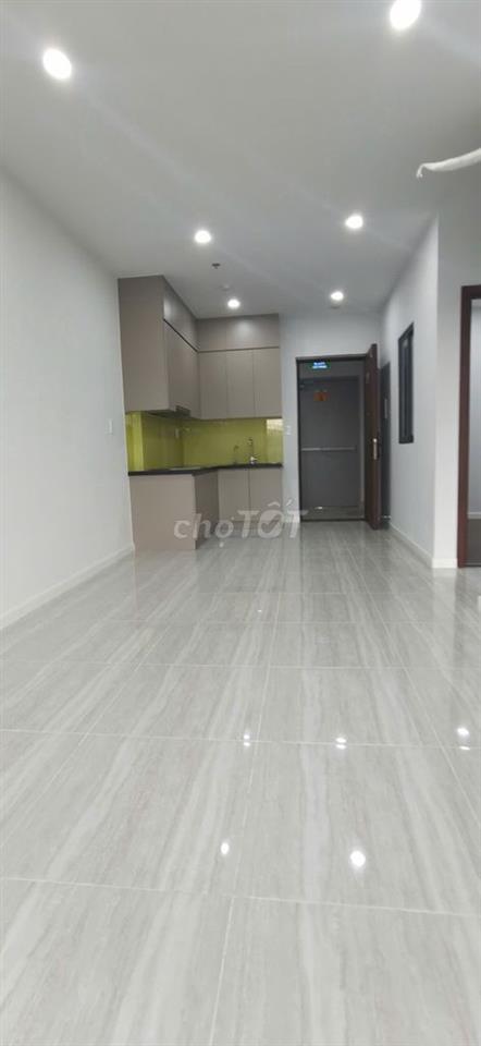Cho thuê 2PN2wc 6tr gần Miền Đông Mới, Nhà mới 100%.