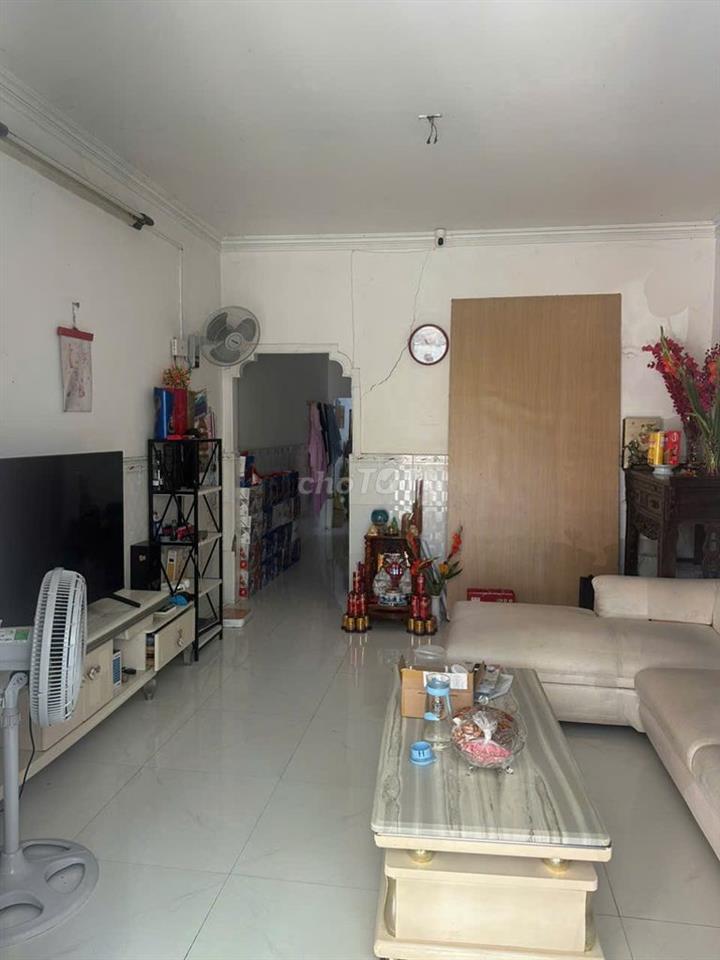 Cho thuê nhà nguyên căn 140m2 18tr/tháng
