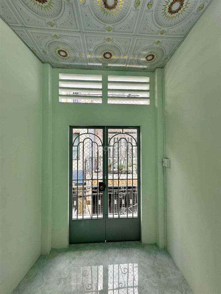 Nhà cho thuê nguyên căn ( Bình Thạnh )
