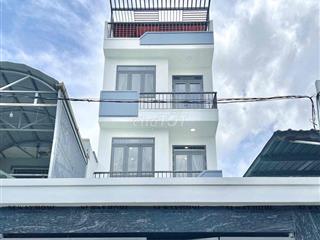 PHÒNG TRỌ FULL NỘI THẤT CAO CẤP 100% CÓ BAN CÔNG TÁCH BẾP SIÊU RỘNG RA