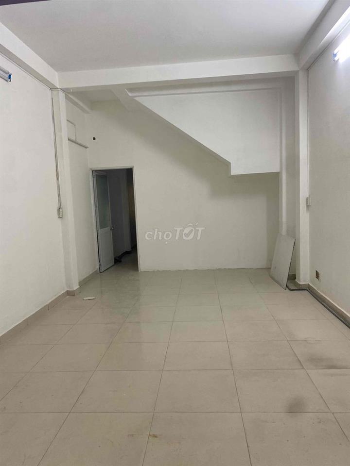 CHO THUÊ NHÀ MẶT TIỀN ĐƯỜNG NGUYỄN VĂN QUÁ