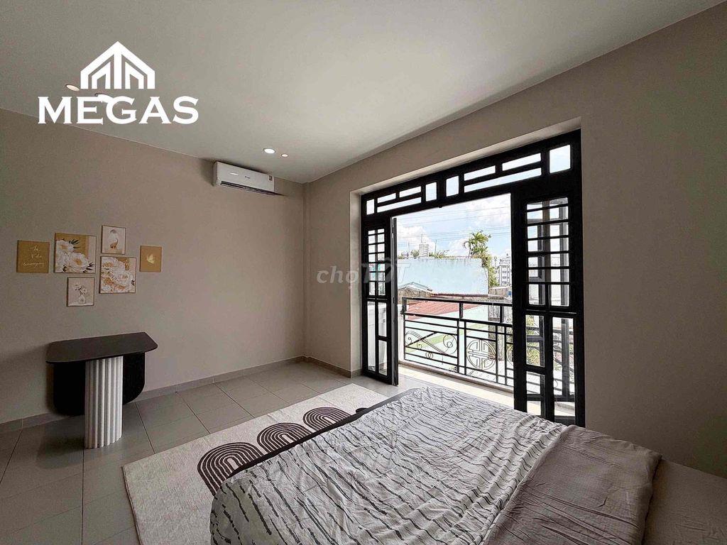 TRỐNG LẠI SIÊU PHẨM CĂN STUDIO FULL NỘI THẤT_BAN CÔNG HIỆN ĐẠI