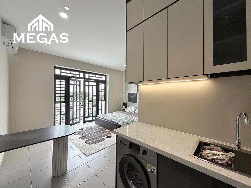 TRỐNG LẠI SIÊU PHẨM CĂN STUDIO FULL NỘI THẤT_BAN CÔNG HIỆN ĐẠI