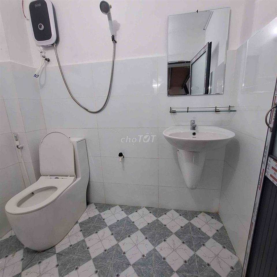 LÝ THƯỜNG KIỆT - NGÃ TƯ BẢY HIỀN - DUPLEX BANCOL TÁCH BẾP