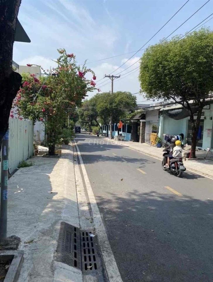 Chính chủ cần cho thuê mặt tiền kho bãi 150m2 quận 9