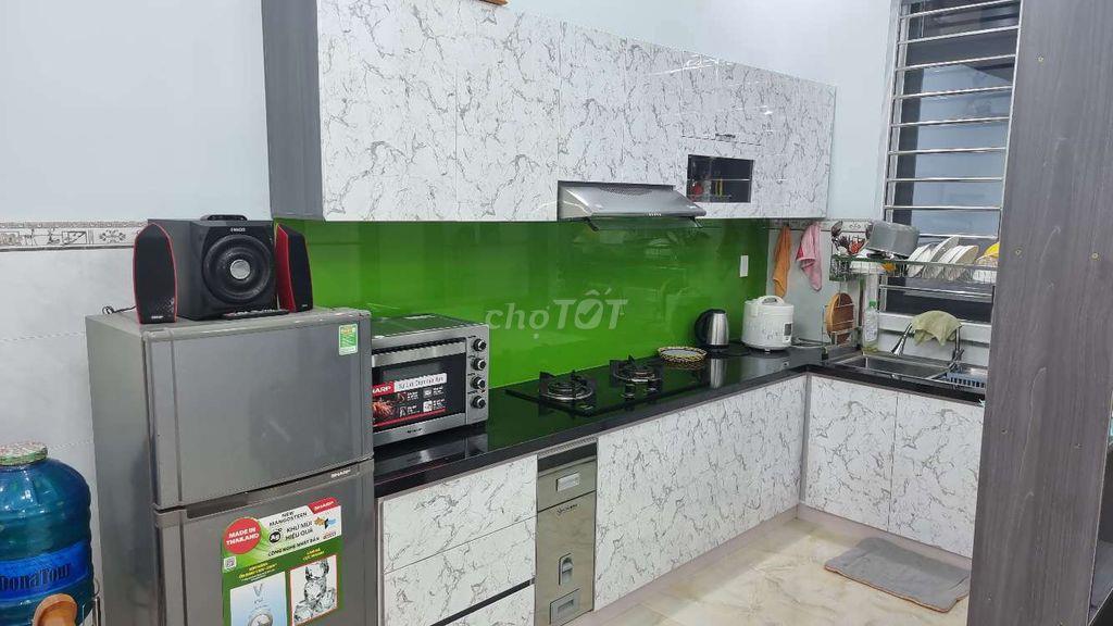 Bán Nhà Tặng Kèm Nội Thất, Gần Siêu Thị BigC, Sát Bên KDC An Hưng Phát