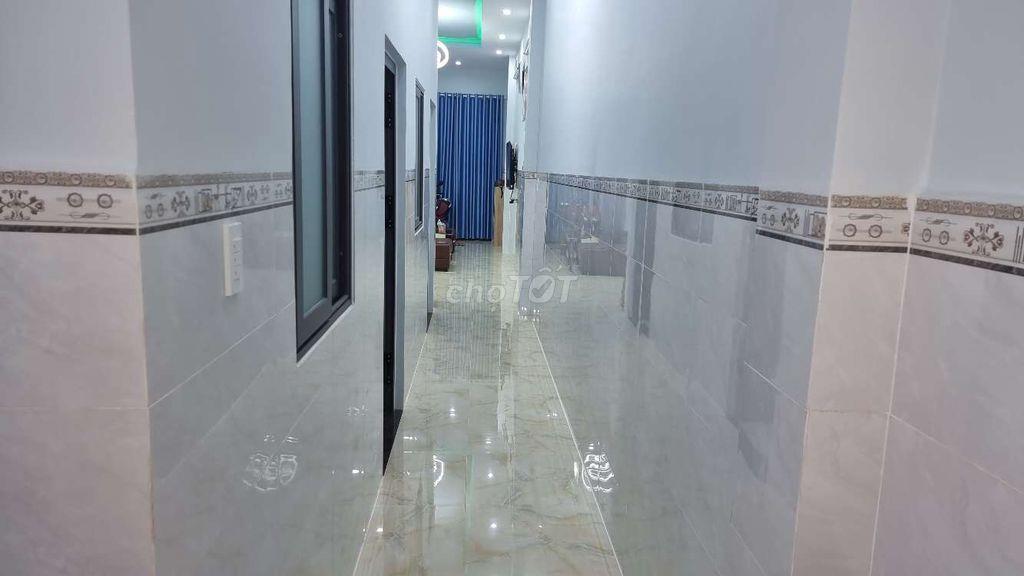 Bán Nhà Tặng Kèm Nội Thất, Gần Siêu Thị BigC, Sát Bên KDC An Hưng Phát