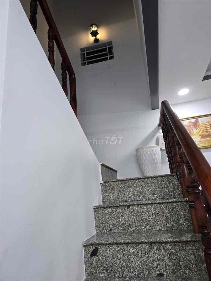 bán nhà phố