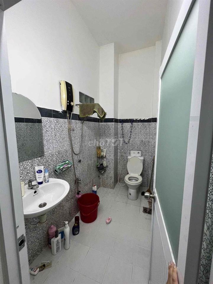 Nhà mặt tiền kinh doanh Chính chủ kdc Lê Thành 2pn 2wc 2 tầng 72m2