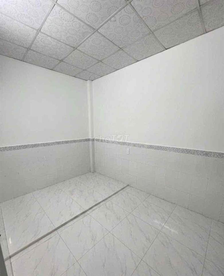 Nhà mặt tiền kinh doanh Chính chủ kdc Lê Thành 2pn 2wc 2 tầng 72m2