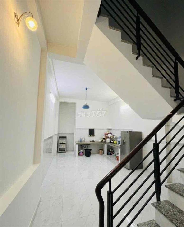 Nhà mặt tiền kinh doanh Chính chủ kdc Lê Thành 2pn 2wc 2 tầng 72m2
