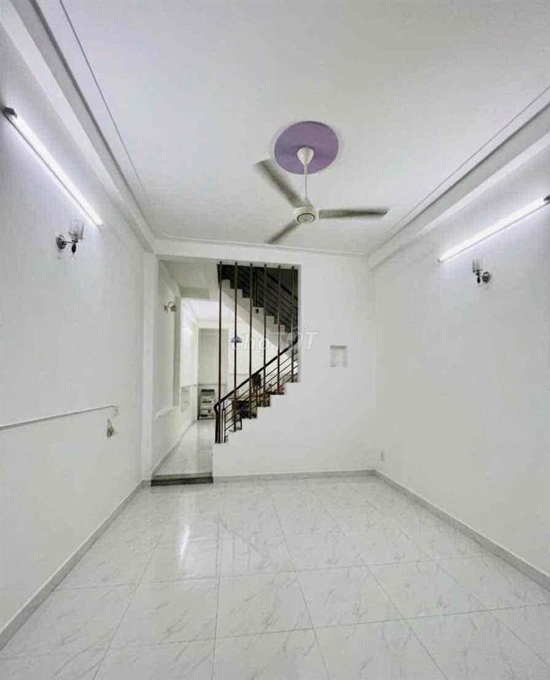 Nhà mặt tiền kinh doanh Chính chủ kdc Lê Thành 2pn 2wc 2 tầng 72m2