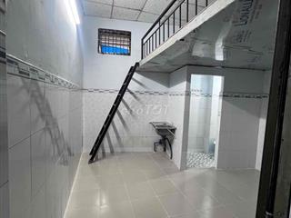 cho nam thuê phòng