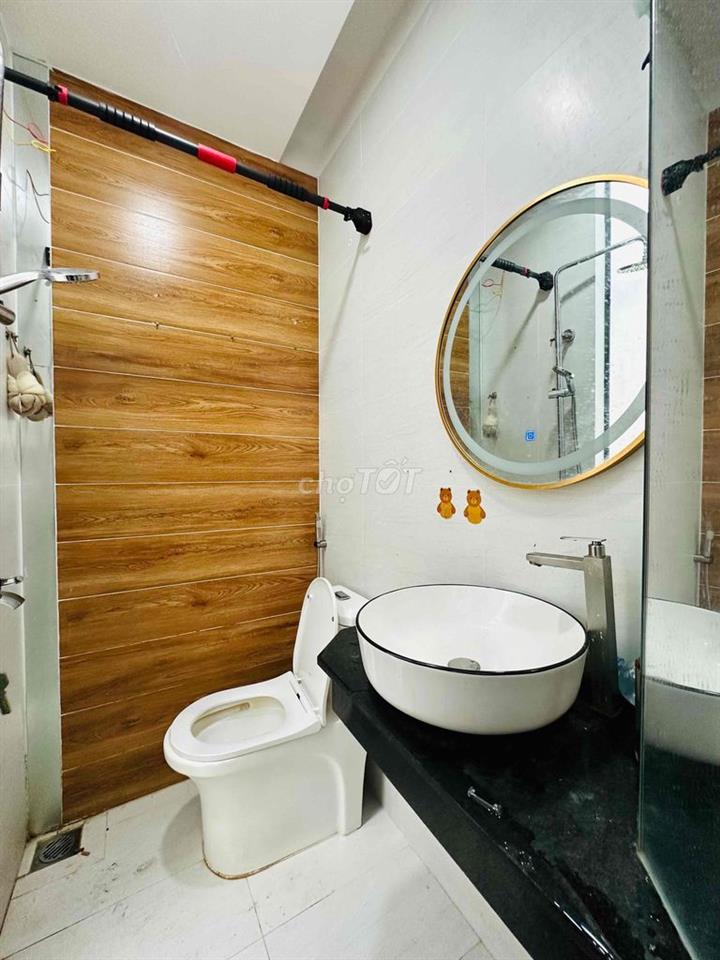 CHO THUÊ NHÀ NGUYÊN CĂN 3 PHÒNG NGỦ 2 WC NGAY CẦU THỊ NGHÈ