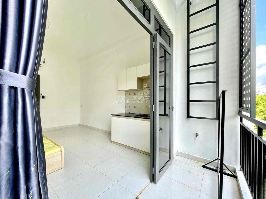 3 PHÒNG STUDIO BAN CÔNG ĐẦY ĐỦ NỘI THẤT GẦN VĂN LANG 3, HỌC VIỆN CB