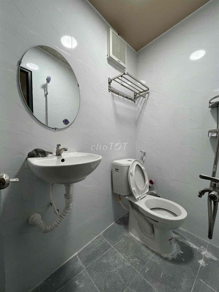 CHO THUÊ NHÀ NGUYÊN CĂN 1 TRỆT 2 LẦU, 2 PHÒNG NGỦ 2WC BÌNH THẠNH