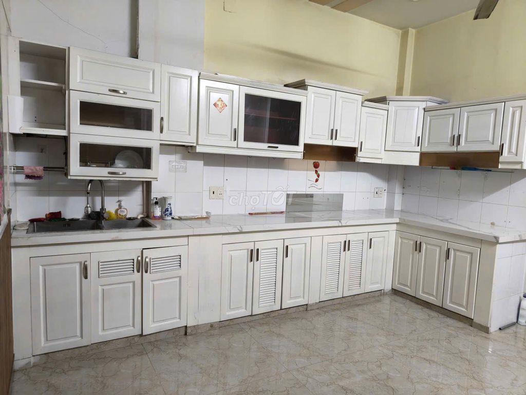 Cho thuê nhà 4 tầng hẻm xe hơi Lê Đức Thọ