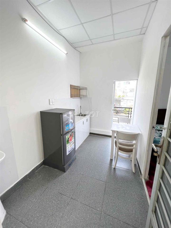 1PN 30m2 tách bếp + Ban công thoáng