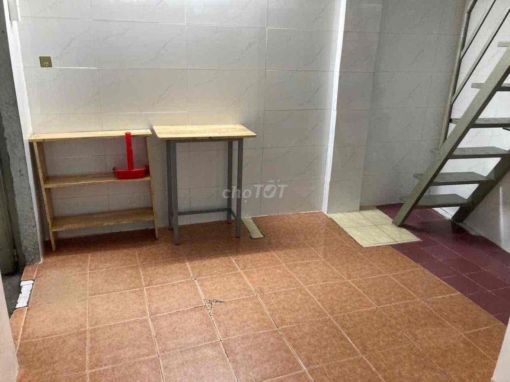 CHO THUÊ NHÀ NHỎ NGUYÊN CĂN 1PN CÓ MÁY LẠNH HẺM 116 CAO THẮNG