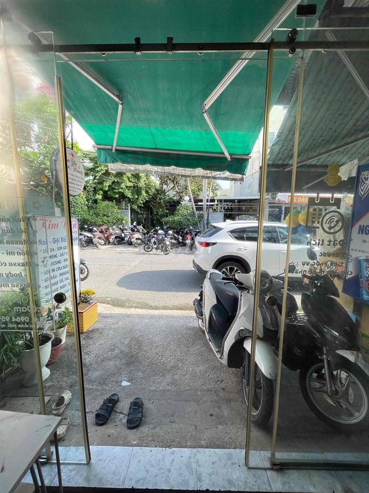 cần sang mặt bằng nhà nguyên căn