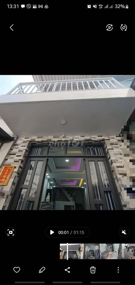Nhà 1 trệt + 1 lầu, 1WC, Ban công, Bếp