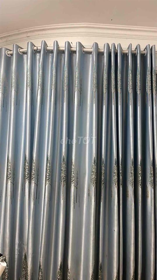 phòng ban công thoáng mát mặt tiền đường số 9