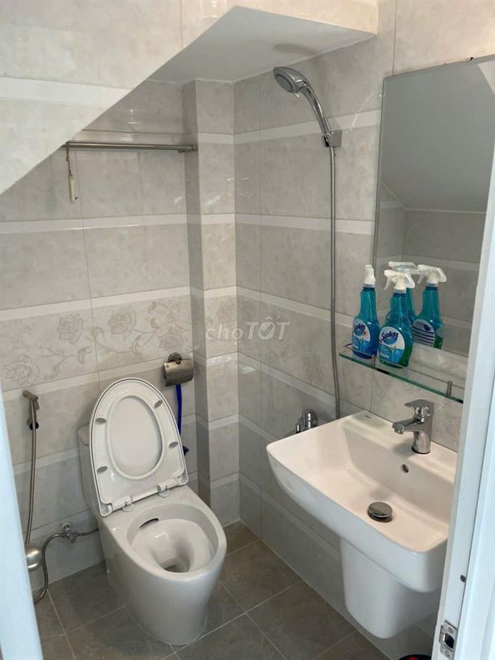 BÁN NHÀ NHỎ QTB MẶT TIỀN CHỢ NGHIÃ PHÁT