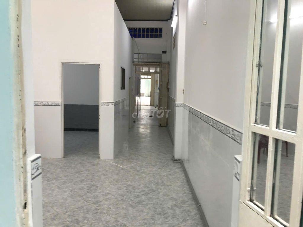 CHO THUÊ NHÀ NGUYÊN CĂN 5X30=150m2, MT đường, Ở + KD