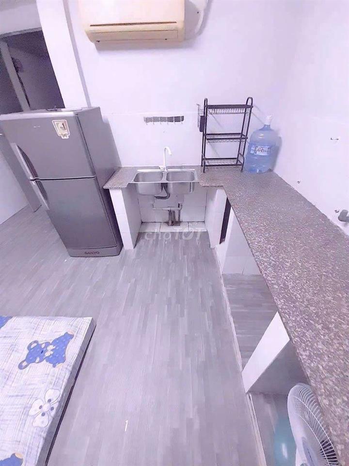 Sang CHDV 7 phòng full nội thất Huỳnh Văn Nghệ