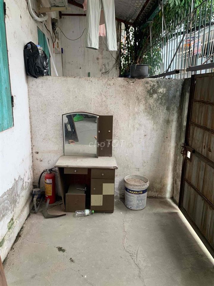 Cho thuê phòng trọ riêng biệt , sân cổng riêng