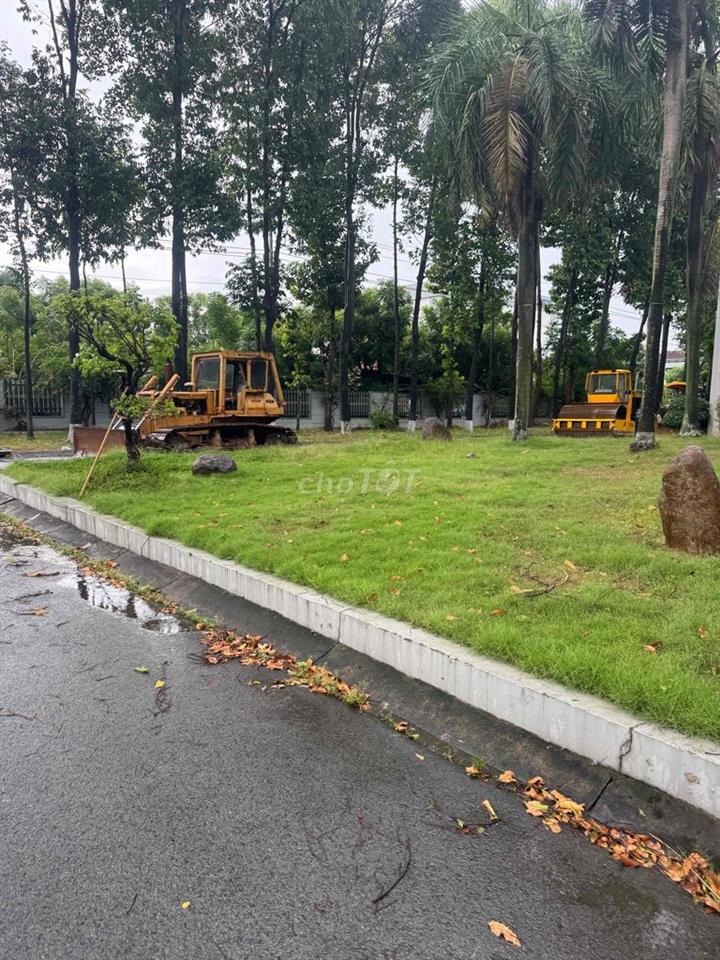 CẦN BÁN NHANH GẤP LÔ ĐẤT RỘNG XÂY ĐƯỢC NHÀ XƯỞNG.