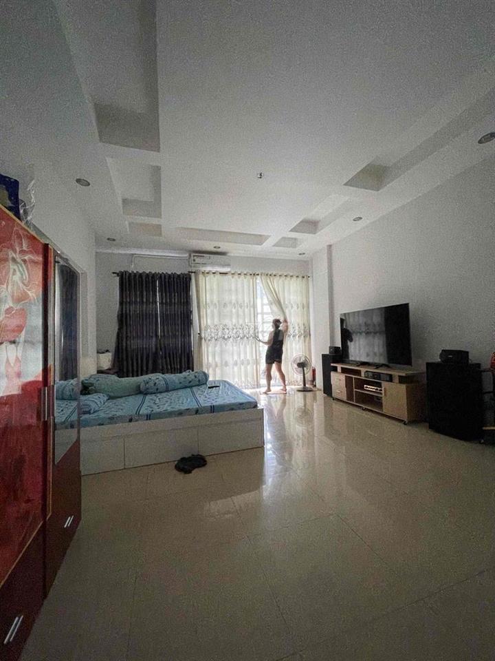 nhà khu tên lửa