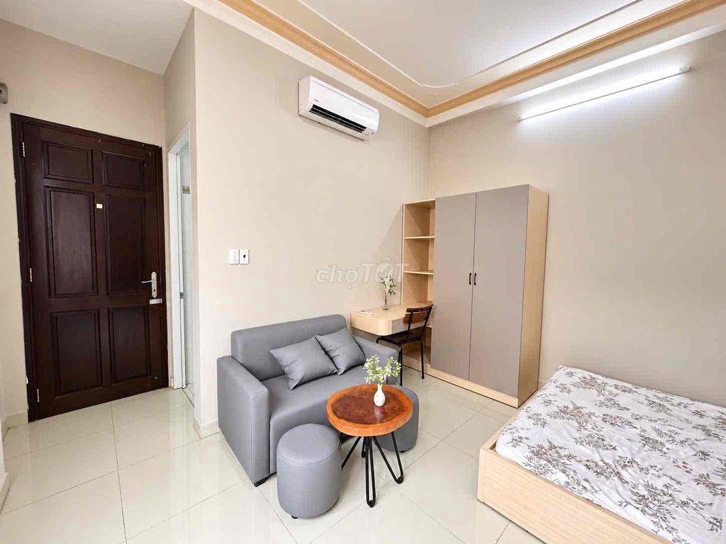 NHÀ MỚI XÂY NGAY IUH - VLU FULL NỘI THẤT CAO CẤP SÁT MẶT TIỀN