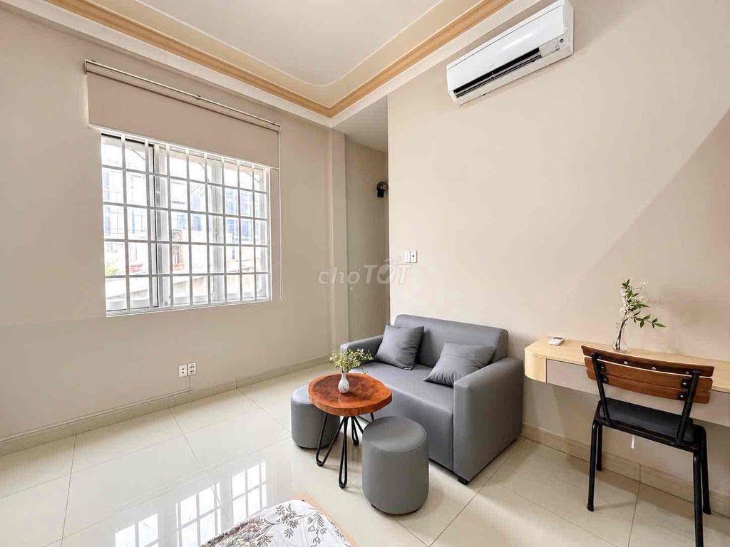 NHÀ MỚI XÂY NGAY IUH - VLU FULL NỘI THẤT CAO CẤP SÁT MẶT TIỀN