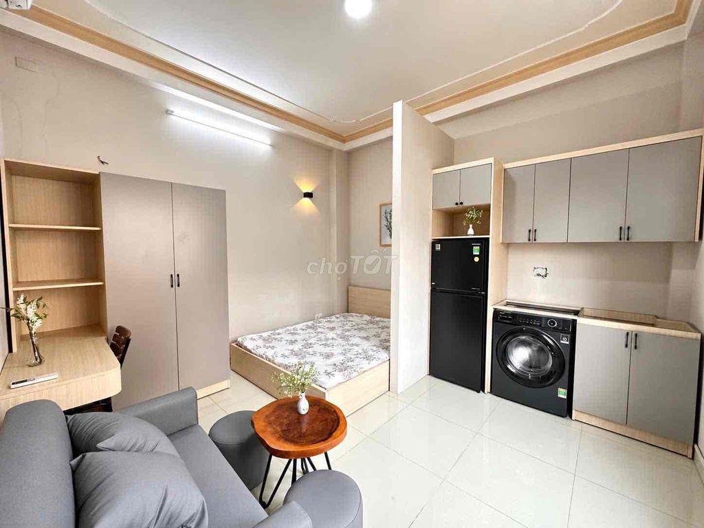NHÀ MỚI XÂY NGAY IUH - VLU FULL NỘI THẤT CAO CẤP SÁT MẶT TIỀN
