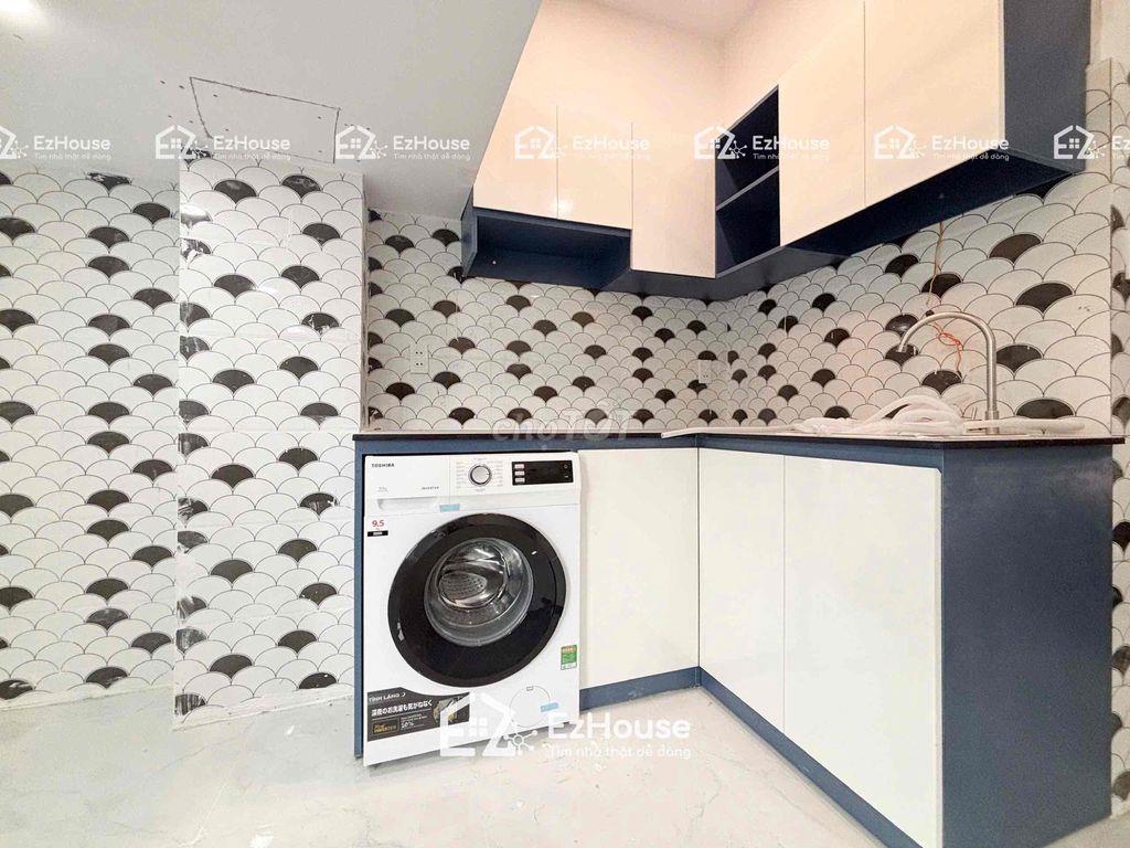 Phòng cực xịn nội thất cao cấp, cửa sổ trời thoáng