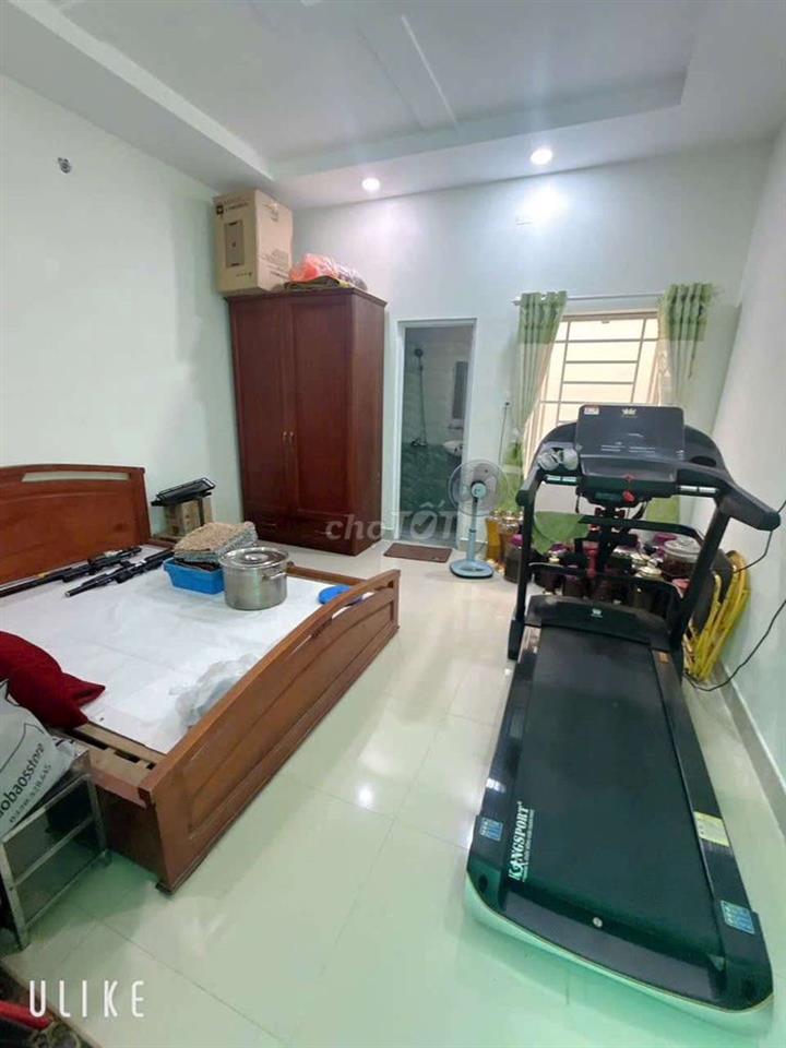 cần bán gấp căn nhà dãy phố đẹp hẻm xe hơi 8m