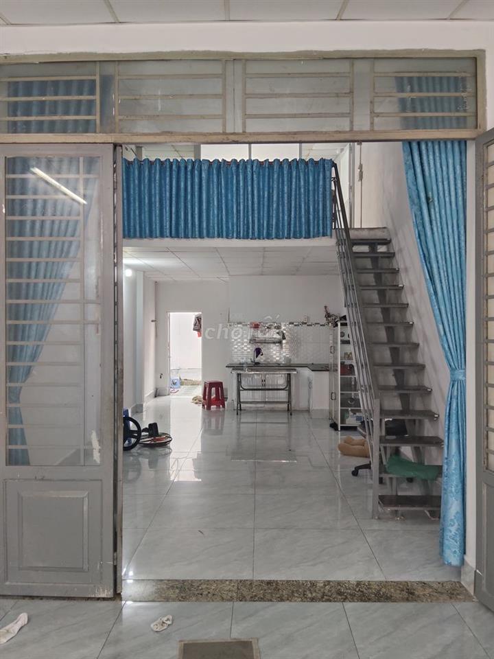 CHO THUÊ NHÀ NGUYÊN CĂN MẶT TIỀN ĐƯỜNG TÂN THỚI NHẤT 11 - QUẬN 12