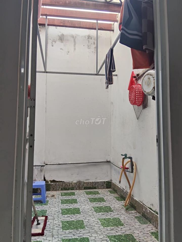 CHO THUÊ NHÀ NGUYÊN CĂN MẶT TIỀN ĐƯỜNG TÂN THỚI NHẤT 11 - QUẬN 12