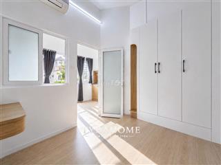 CHDV GIÁ RẺ BAN CÔNG FULL NỘI THẤT MẶT TIỀN ĐƯỜNG LỚN