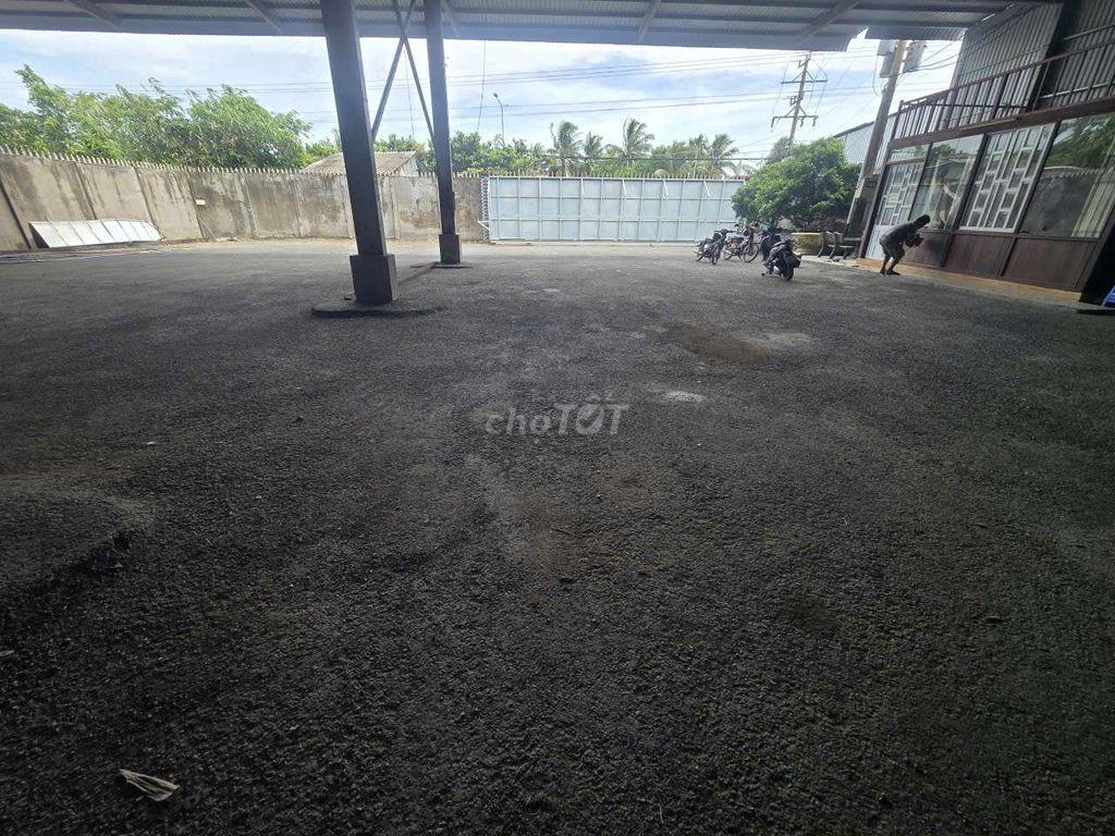 Cho thuê nhà kho và đất trống